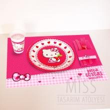 <strong>Miss</strong> HELLO KITTY MASA SETİ 10 KİŞİLİK AVANTAJLI FİYAT