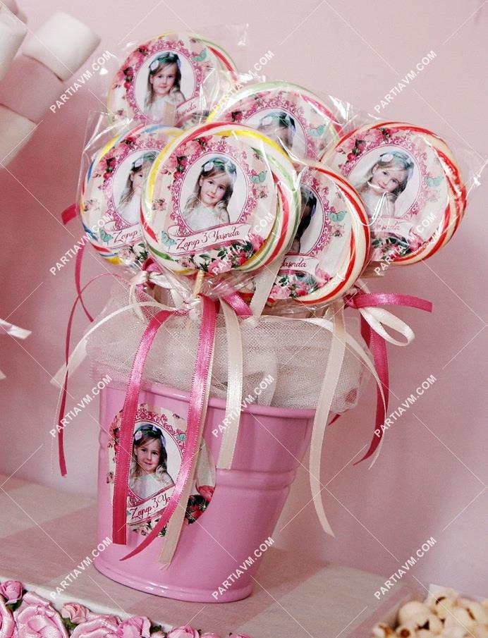 Romantik Bahar Gülleri Doğum Günü Lolipop Şeker Etiketli Kovada Etiketli Kurdeleli 10 Adet