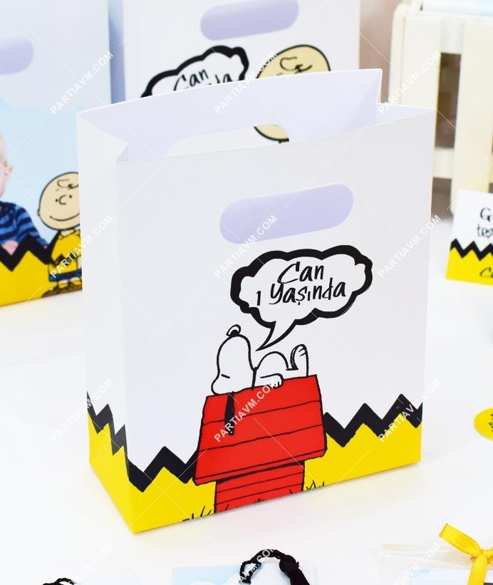 Snoopy Doğum Günü Hediye Çantası Özel Tasarım 13 x 16 cm 5 Adet