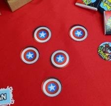 Partiavm Süper Kahramanlar Doğum Günü Masaüstü 3cm İsimli Karton Konfeti 50 Adetli Paket