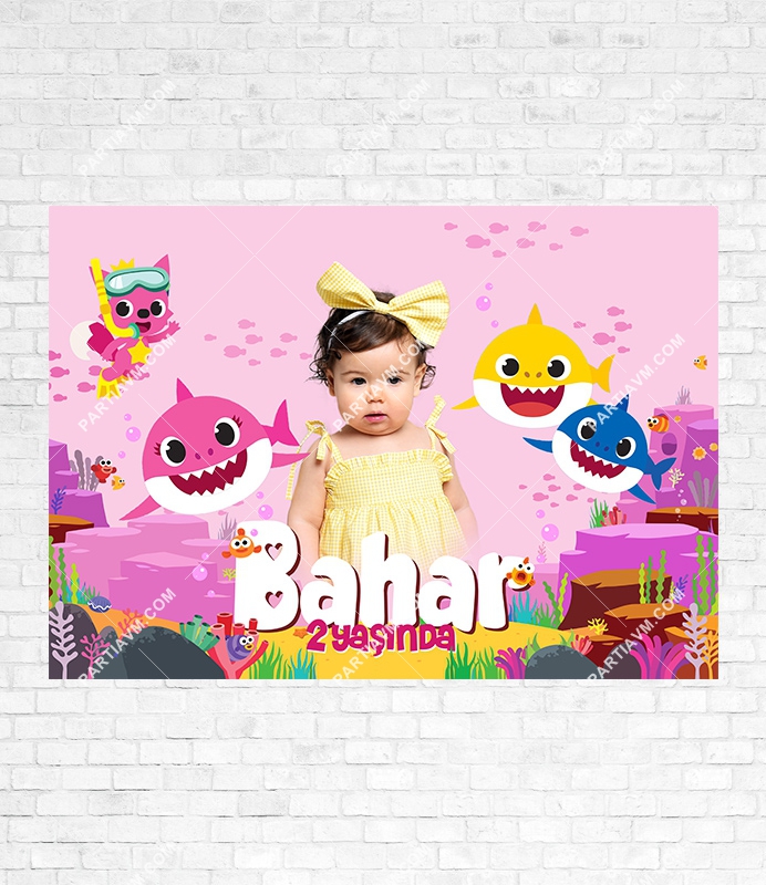 Baby Shark Pembe Doğum Günü Süsleri 120x85 cm Büyük Boy Kağıt Afiş