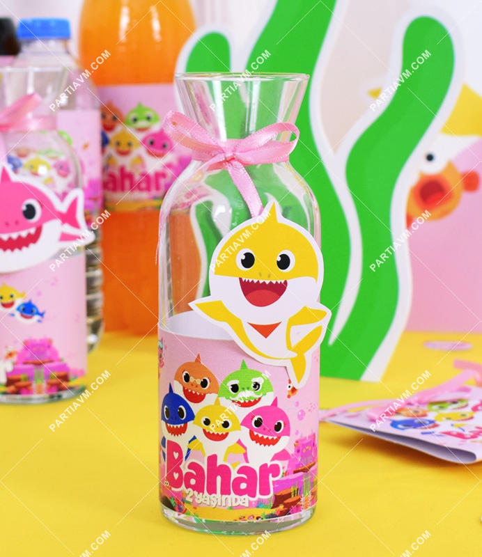 Baby Shark Pembe Doğum Günü Süsleri Karaf Cam Bardak Etiketli 6 Adet