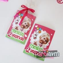 Partiavm Hello Kitty Doğum Günü Süsleri Hediyelik Magnet Kurdeleli Poşetinde 7X10 cm  