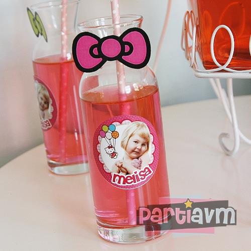Hello Kitty Doğum Günü Süsleri Karaf Cam Bardak Etiketli ve Süslemeli 6 Adet