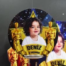 Partiavm Hollywood - Oscar Doğum Günü 20 cm Önlü Arkalı Baskı Kalın Karton Misinalı Asma Süs satın al