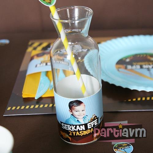 İnşaat Teması Doğum Günü Süsleri Karaf Cam Bardak Etiketli ve Süslemeli 6 Adet