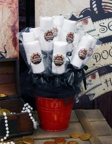 Partiavm Küçük Korsan Doğum Günü Marshmallow Kovada 10 Adet Etiketli Süslü Çubuklarda satın al