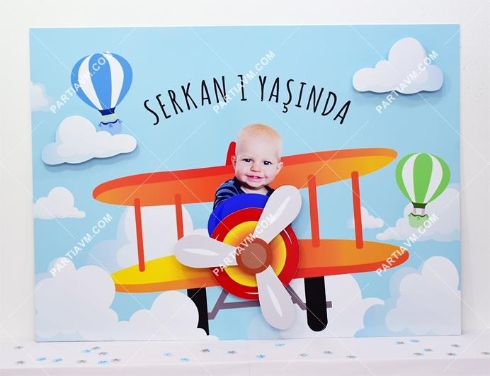 Küçük Pilot ve Balonlar Doğum Günü 120 X 85 cm Dev Pano Afiş 3 Boyutlu