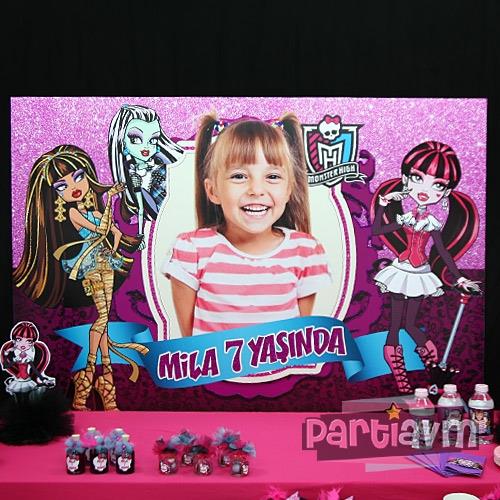 Lüks Monster High Doğum Günü Süsleri 120 X 85 cm Dev Pano Afiş Taş ve Sim Süslemeli 