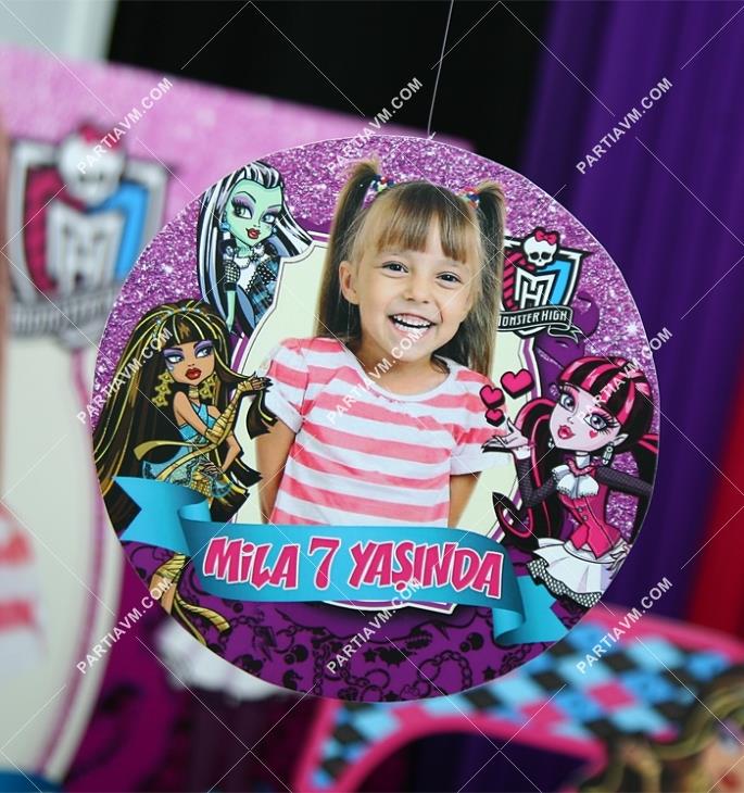 Lüks Monster High Doğum Günü Süsleri 20 cm Önlü Arkalı Baskı Kalın Karton Misinalı Asma Süs