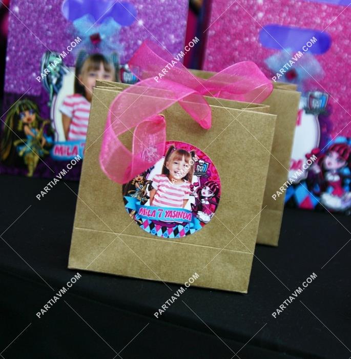 Lüks Monster High Doğum Günü Süsleri Hediye Çantası Etiketli Kurdeleli 10 X 10 cm 5 Adet