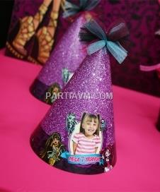 Partiavm Lüks Monster High Doğum Günü Süsleri Parti Şapkası Süslemeli Kalın Karton 5 Adet satın al