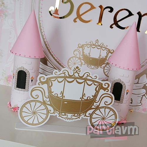 Lüks Prenses Doğum Günü Süsleri Masaüstü Dekor Set At Arabası ve 2 Adet Karton Şato Kulesi Avantajlı Fiyat
