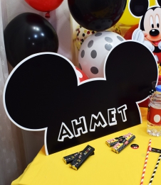 Partiavm Mickey Mouse Doğum Günü 60 x 35 cm İsimli Mickey Kulak Dekor Pano