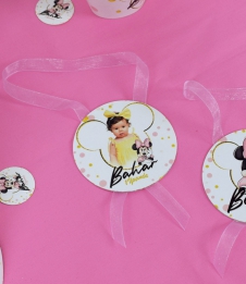 Partiavm Minnie Mouse Beyaz Doğum Günü Süsleri Sunum Etiketi Kurdele Askılı 5 Adet satın al
