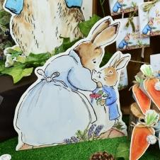 Partiavm Peter Rabbit Doğum Günü 35 cm Dekor Pano