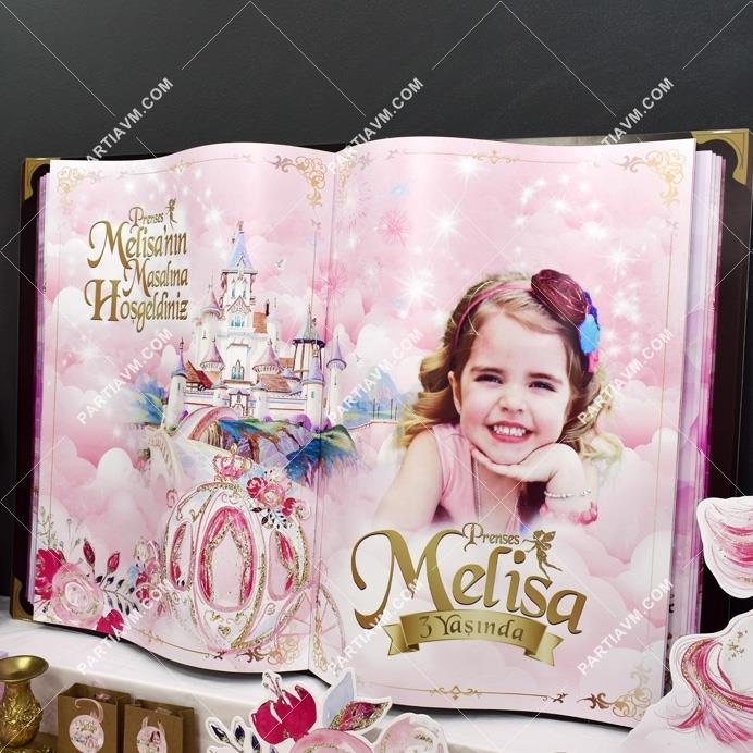 Prenses Masalı Doğum Günü 130x90 cm Özel Tasarım 3 Boyutlu Kitap Şeklinde Katlanmaz Dev Pano Afiş