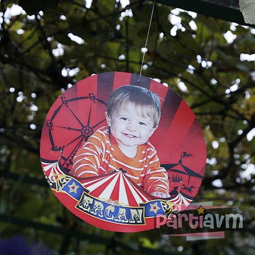 Renkli Karnaval Doğum Günü Süsleri 20 cm Önlü Arkalı Baskı Kalın Karton Misinalı Asma Süs