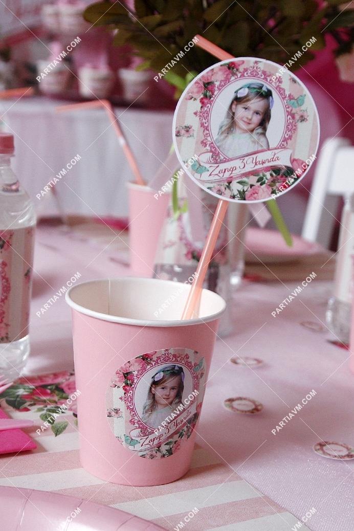 Romantik Bahar Gülleri Doğum Günü Bardak ve Etiketli Pipet Fotoğraflı İsimli 5 Adet