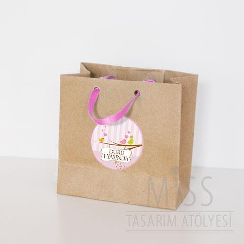 Romantik Kuş Ailesi Doğum Günü Süsleri Hediye Çantası Etiketli Kurdeleli 10 X 10 cm 5 Adet