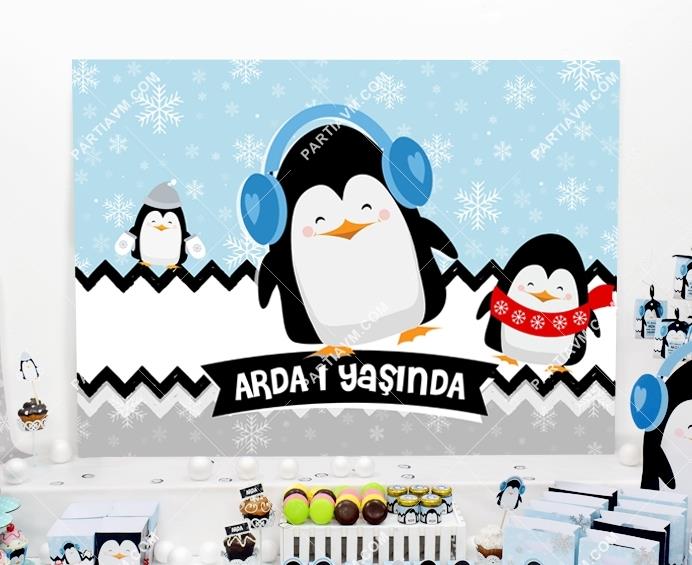 Sevimli Penguenler Doğum Günü 120 X 85 cm Dev Pano Afiş