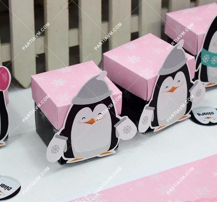 Sevimli Penguenler Doğum Günü Karakterli Karton Kutu
