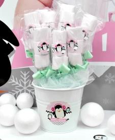 Partiavm Sevimli Penguenler Doğum Günü Marshmallow Etiketli Kovada 10 Adet Süslü Çubuklarda