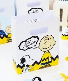 Partiavm Snoopy Doğum Günü Hediye Çantası Özel Tasarım 13 x 16 cm 5 Adet
