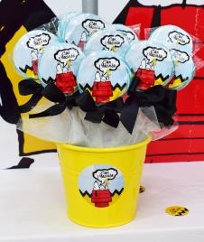 Partiavm Snoopy Doğum Günü Lolipop Şeker Etiketli Kovada Süslemeli 10 Adet