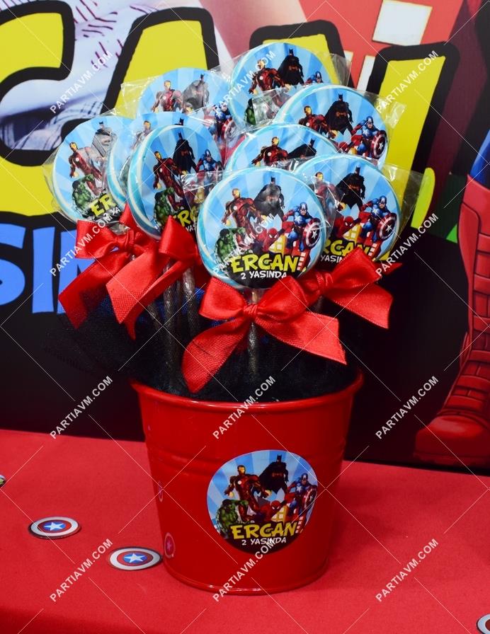 Süper Kahramanlar Doğum Günü Lolipop Şeker Etiketli Kovada Süslemeli 10 Adet